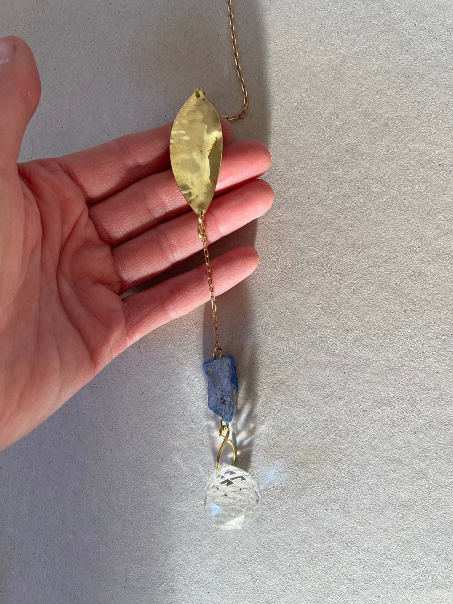 Mini leaf lapis lazuli og apatit solfanger